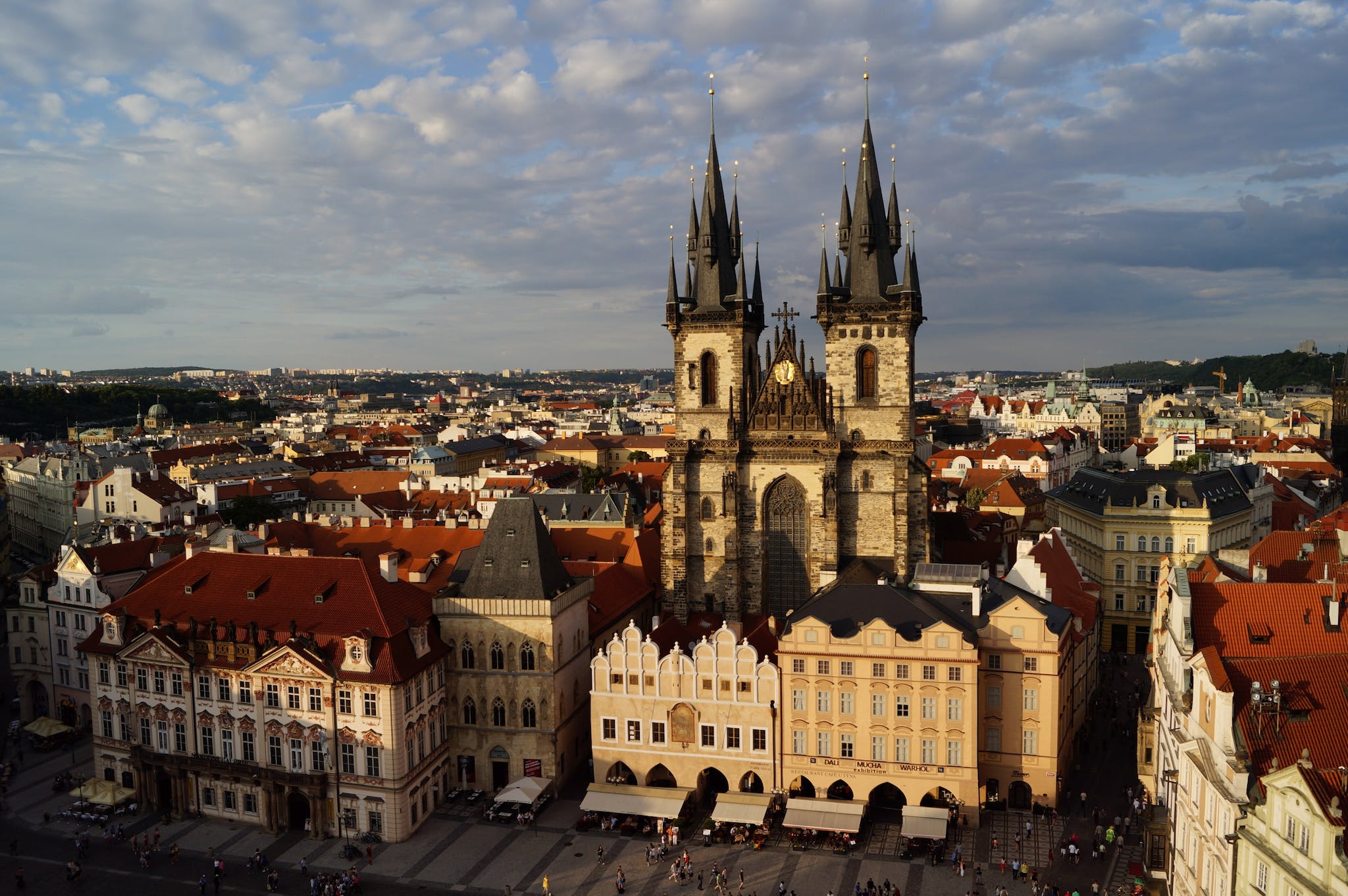 Επιλογή προσφοράς ταξιδιωτικού πρακτορείου για Πράγα